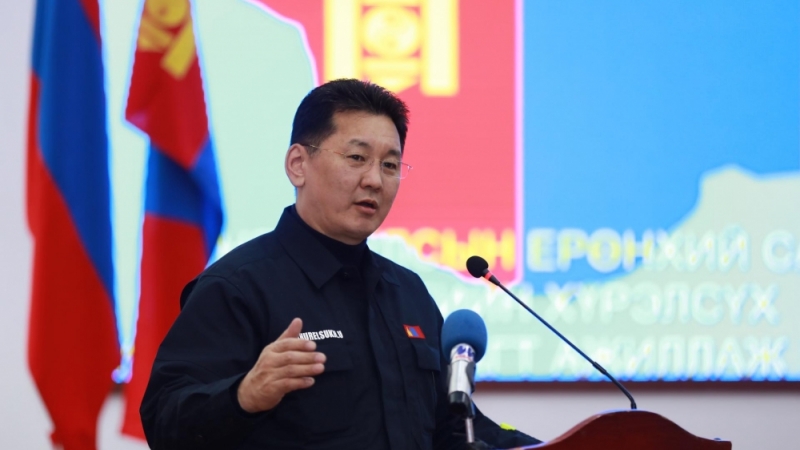 Ерөнхий сайд улстөржиж, талцдаг байдлаа зогсоохыг хатуу анхааруулав