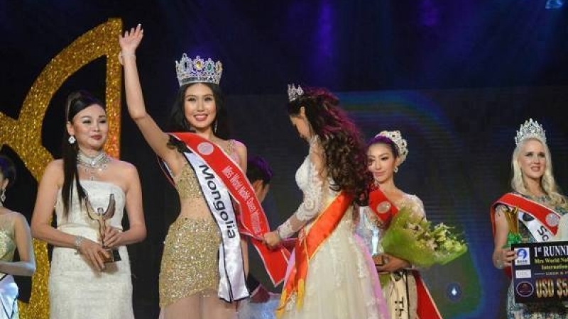 Азийн гоо сайхны хатан хаанаар монгол бүсгүй тодорлоо