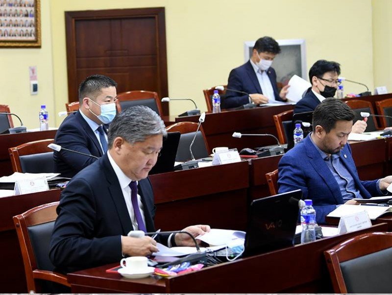 Нийслэлийн иргэд өглөө төрийн үйлчилгээ авдаг гудамжтай болно