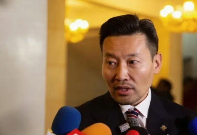 Х.Ганхуяг: Нэмэлт санхүүжилт гаргаж аймгуудад татаас өгөх шаардлагатай байна