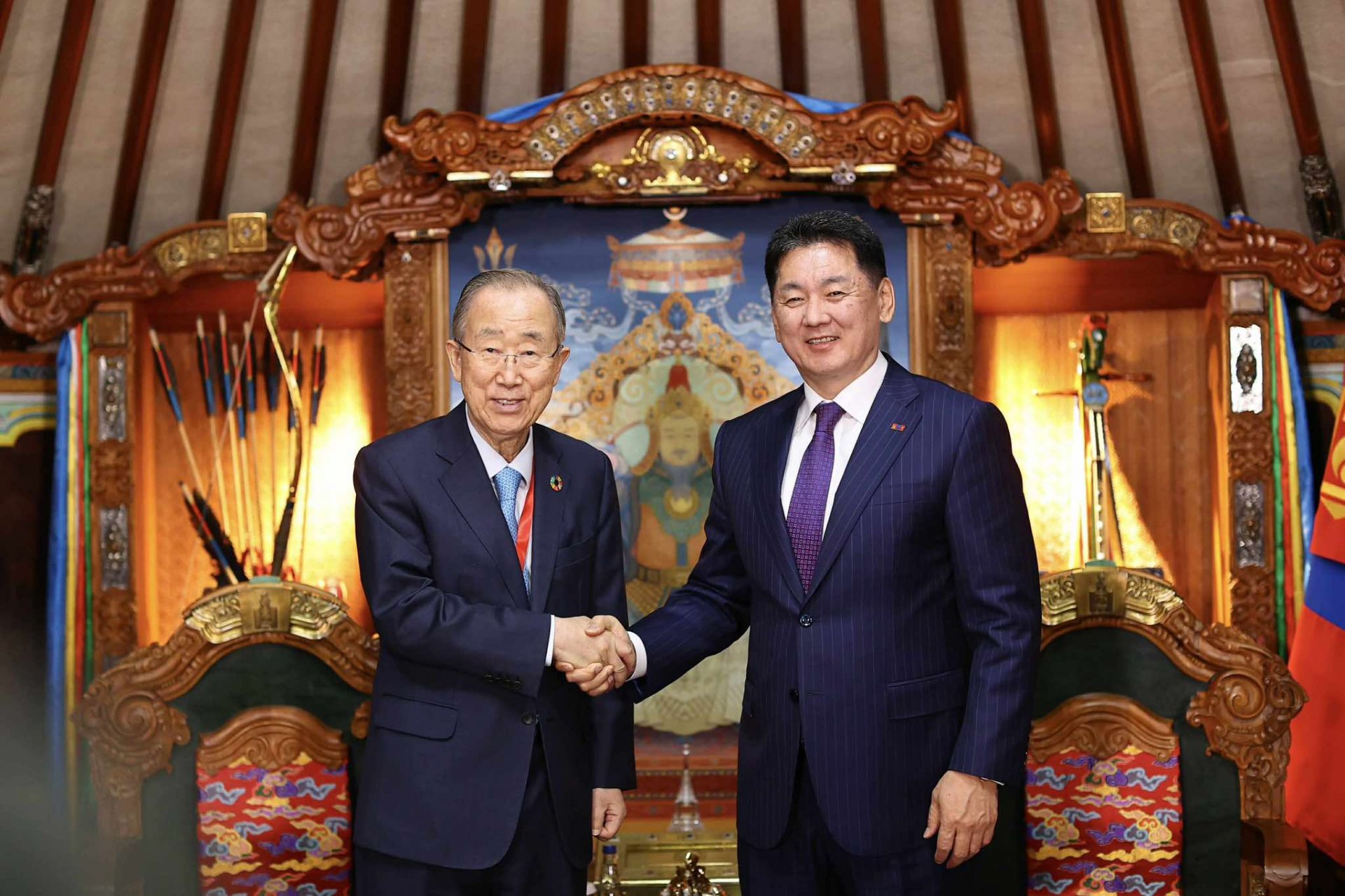 Ерөнхийлөгч У.Хүрэлсүх НҮБ-ын 8 дахь Ерөнхий нарийн бичгийн дарга Бан Ги Мүн-ийг хүлээн авч уулзлаа