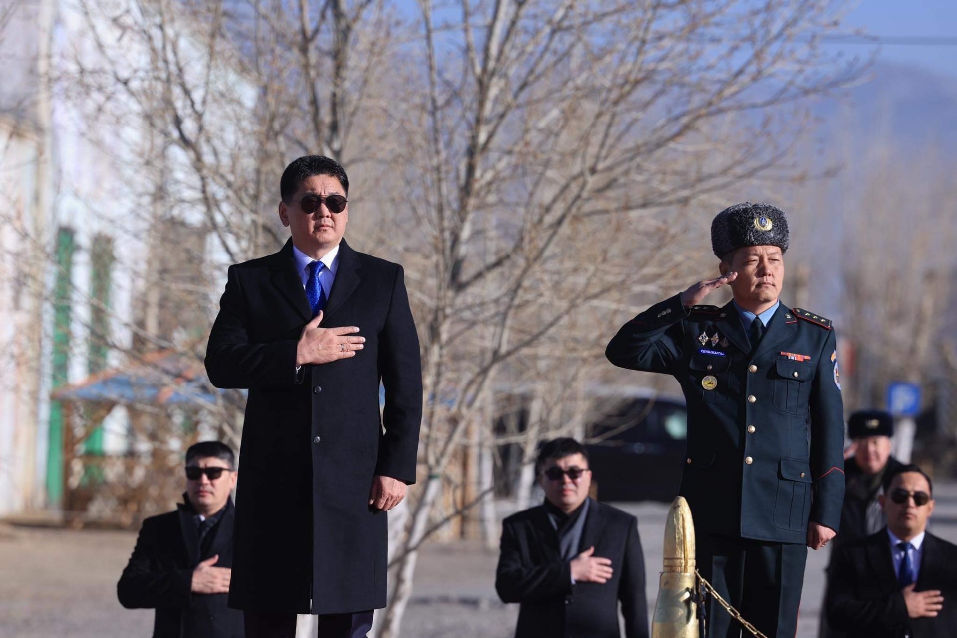 Монгол Улсын Ерөнхийлөгч У.Хүрэлсүх Зэвсэгт хүчний 340 дүгээр ангид ажиллав