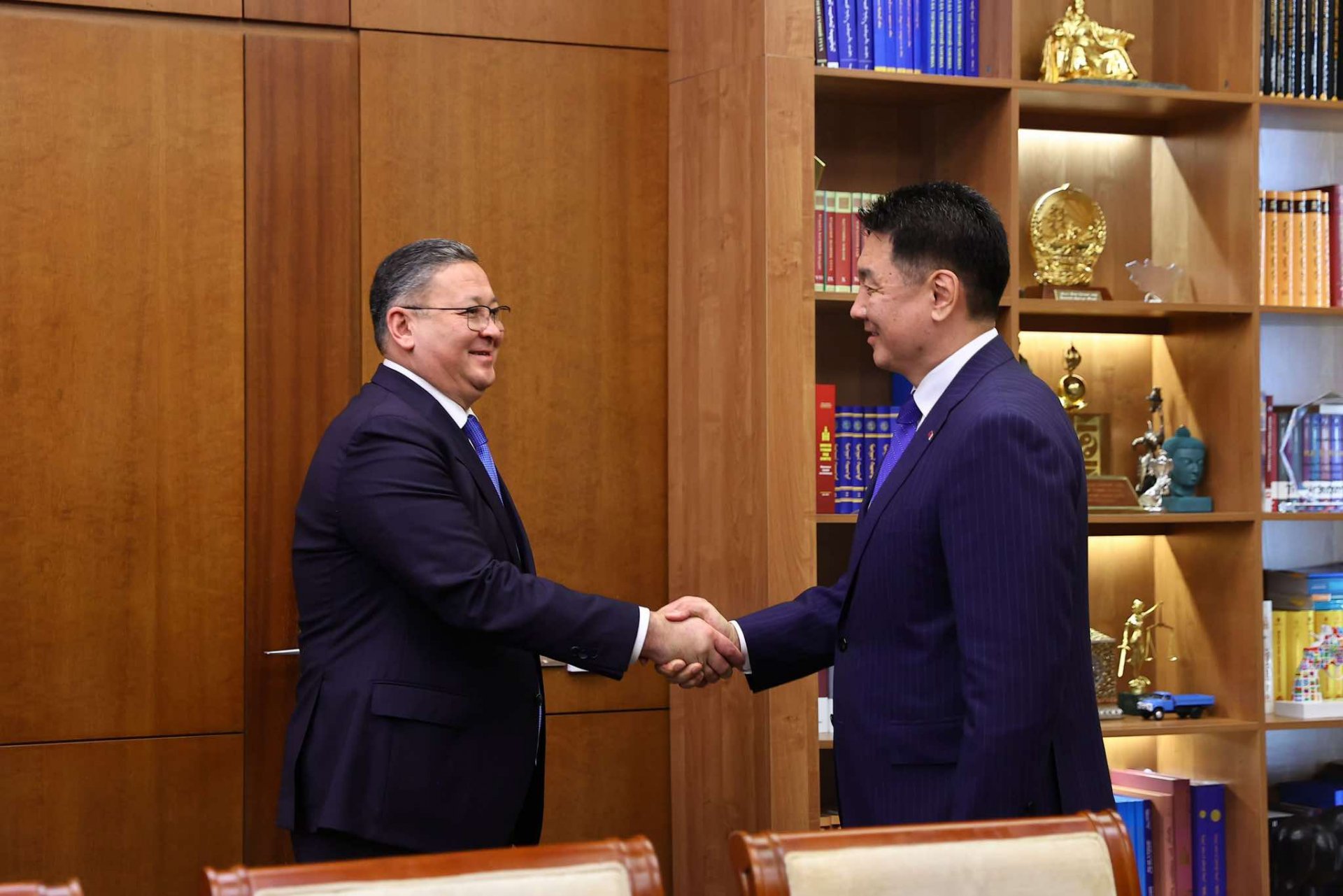 Ерөнхийлөгч У.Хүрэлсүхэд Казахстаны Шадар сайд бөгөөд Гадаад хэргийн сайд бараалхлаа