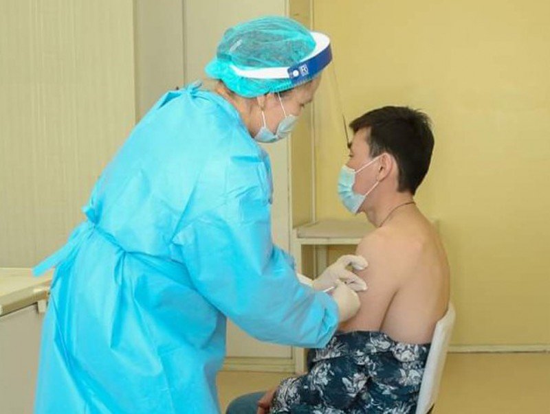 Өнөөдрийг хүртэл 8110 иргэнийг вакцинжуулаад байна