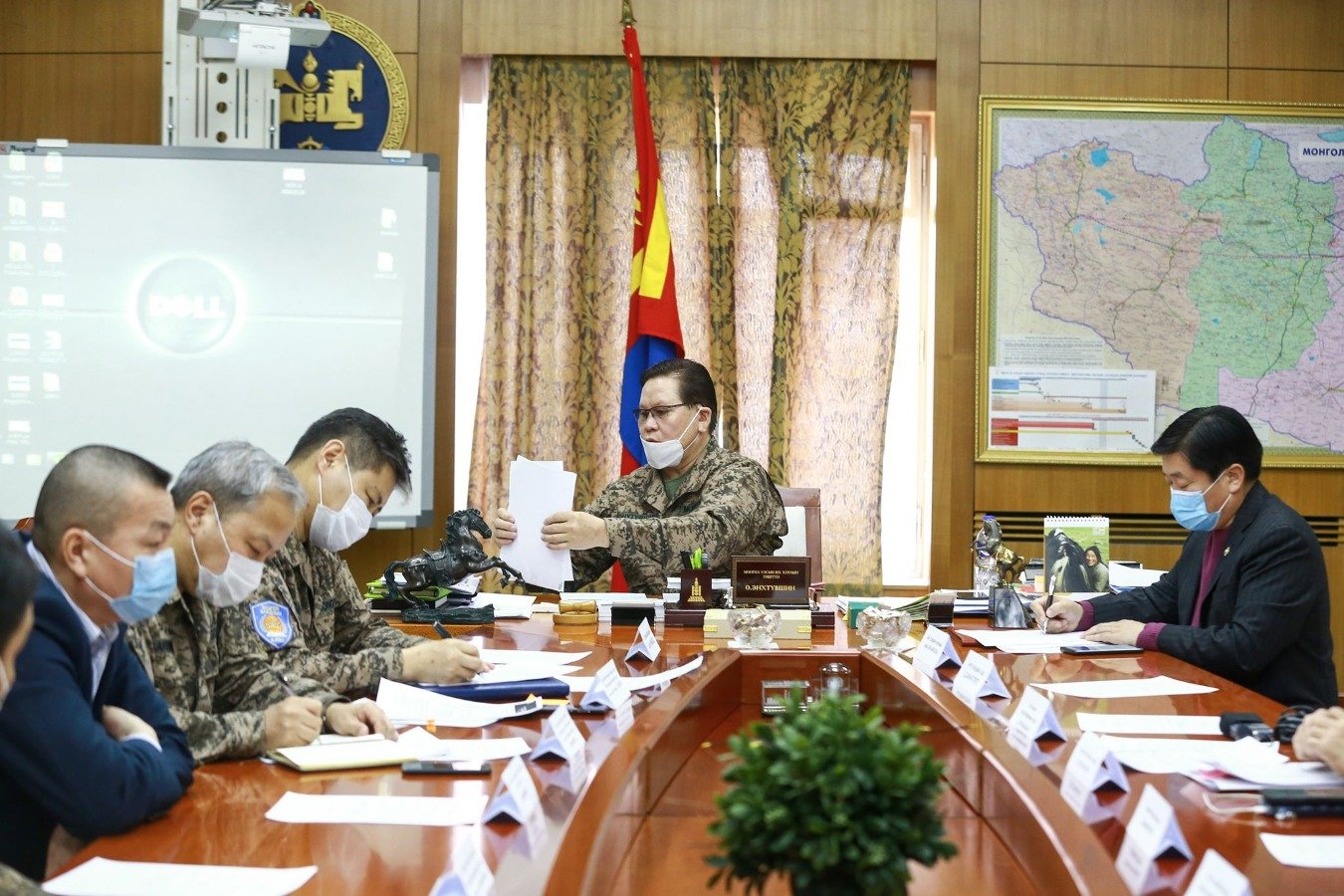 ИРГЭДИЙН ХАНДИВЫН 720 САЯ ТӨГРӨГӨӨР УУШГИ ОРЛУУЛАХ ТӨХӨӨРӨМЖ ХУДАЛДАН АВНА