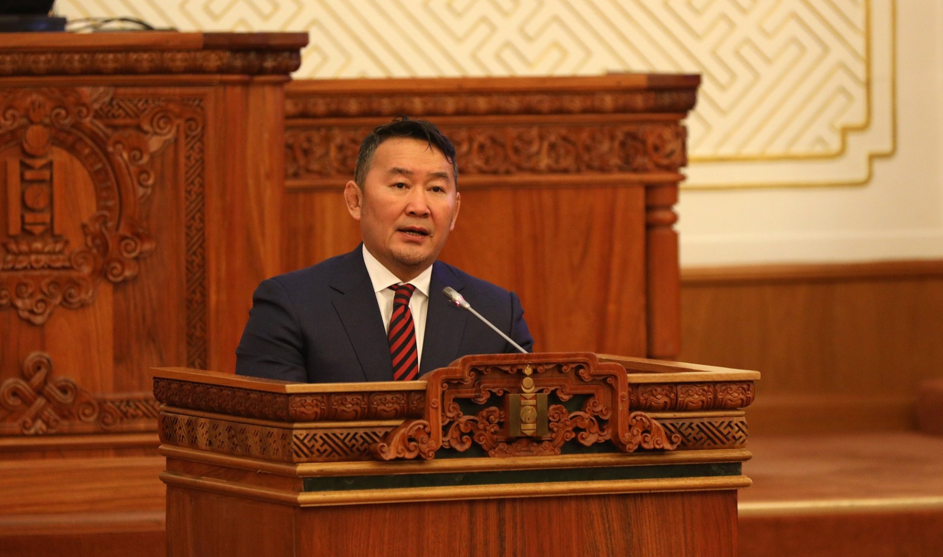 Х.Баттулга:  Та бүхэн зоригловоос энэ нь төрт ёсны түүхнээ цэгц шудрагын жишиг болон үлдэнэ