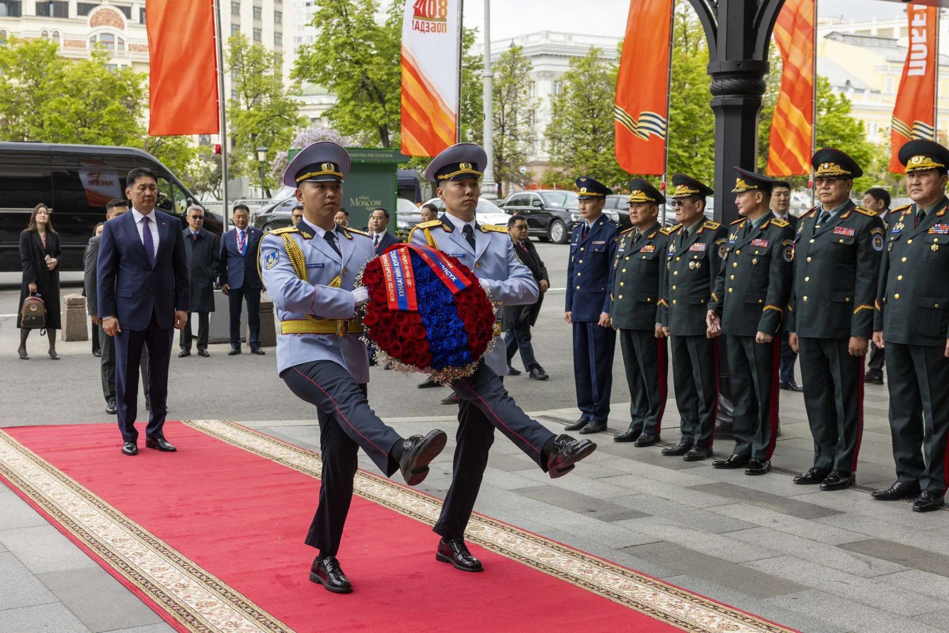 Монгол Улсын Ерөнхийлөгч У.Хүрэлсүх ОХУ-д суралцаж буй сонсогчидтой уулзав