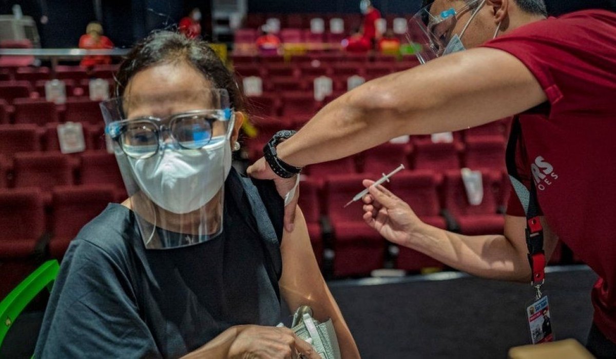 ДЭМБ Хятадын Синовак вакциныг бүртгэлээ