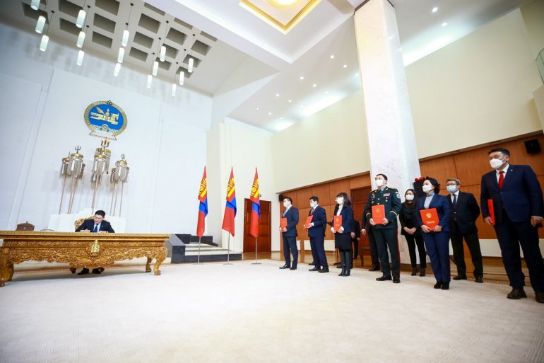  Монгол Улсын Засгийн Газрын гишүүдийг томиллоо 