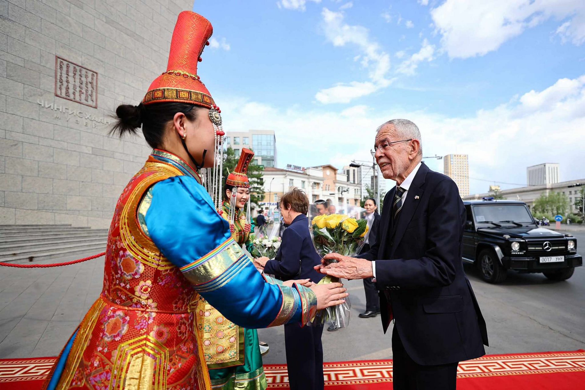 Бүгд Найрамдах Австри Улсын Ерөнхийлөгч Чингис хаан үндэсний музейд зочиллоо