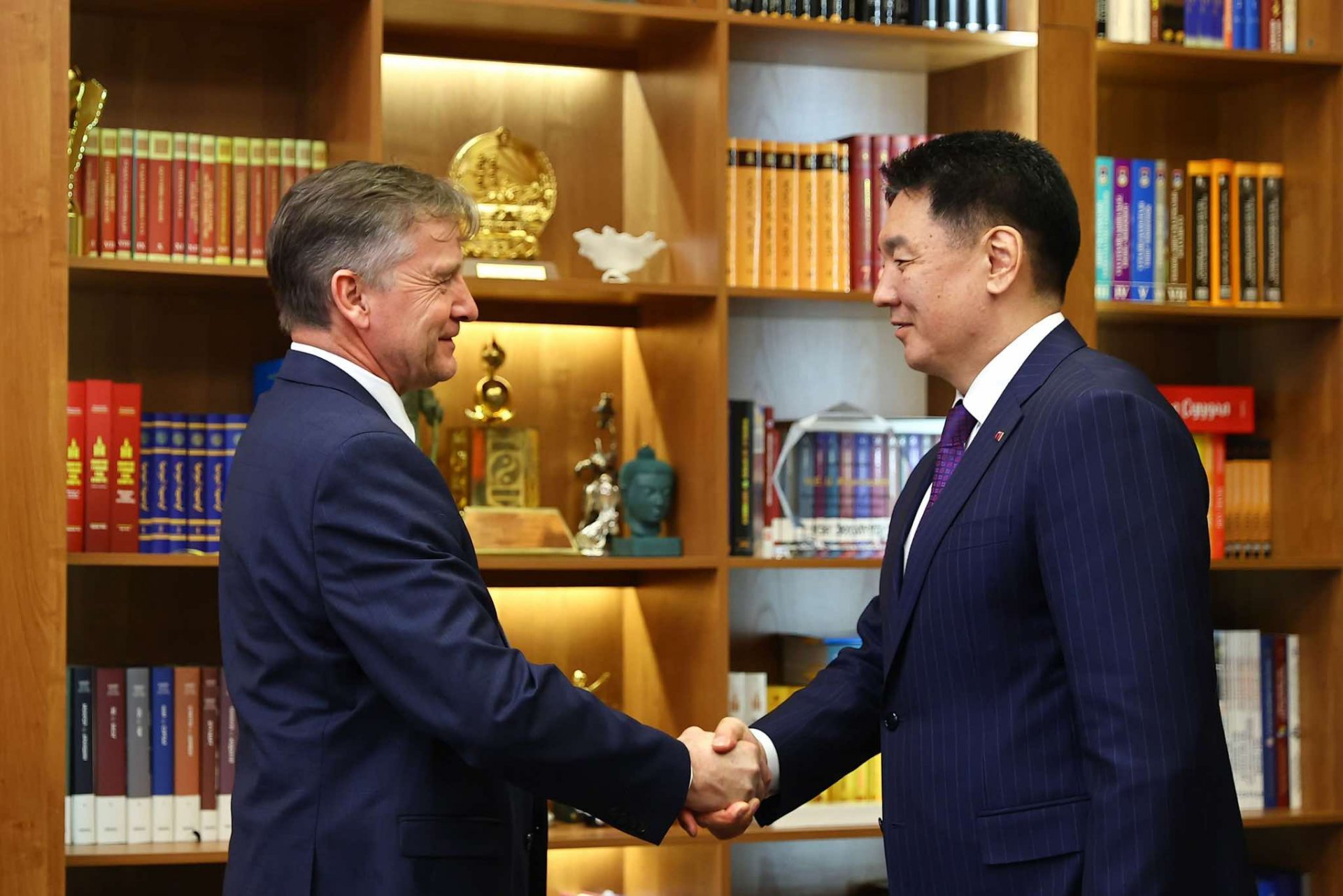 Монгол Улсын Ерөнхийлөгч У.Хүрэлсүх НҮБ-ын Суурин зохицуулагчийг хүлээн авч уулзав