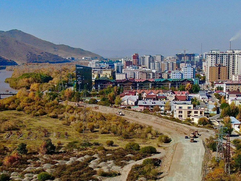 Их Монгол Улсын гудамжийг Зайсангийн гудамжтай холбох авто замын ажил 40 хувьтай үргэлжилж байна