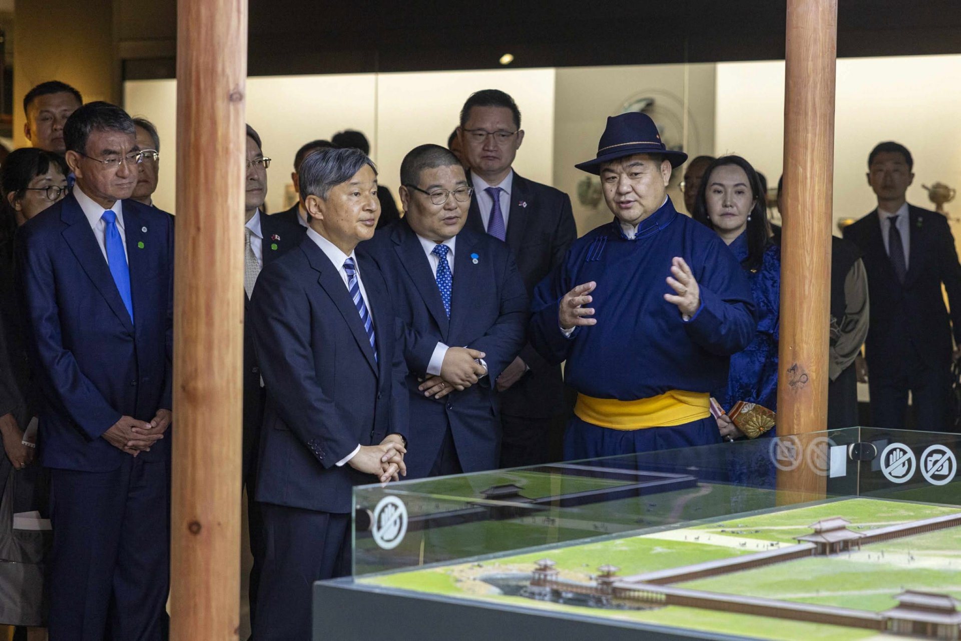 Япон Улсын Цог Жавхлант Эзэн Хаан Нарүхито “Чингис хаан” үндэсний музейд зочиллоо