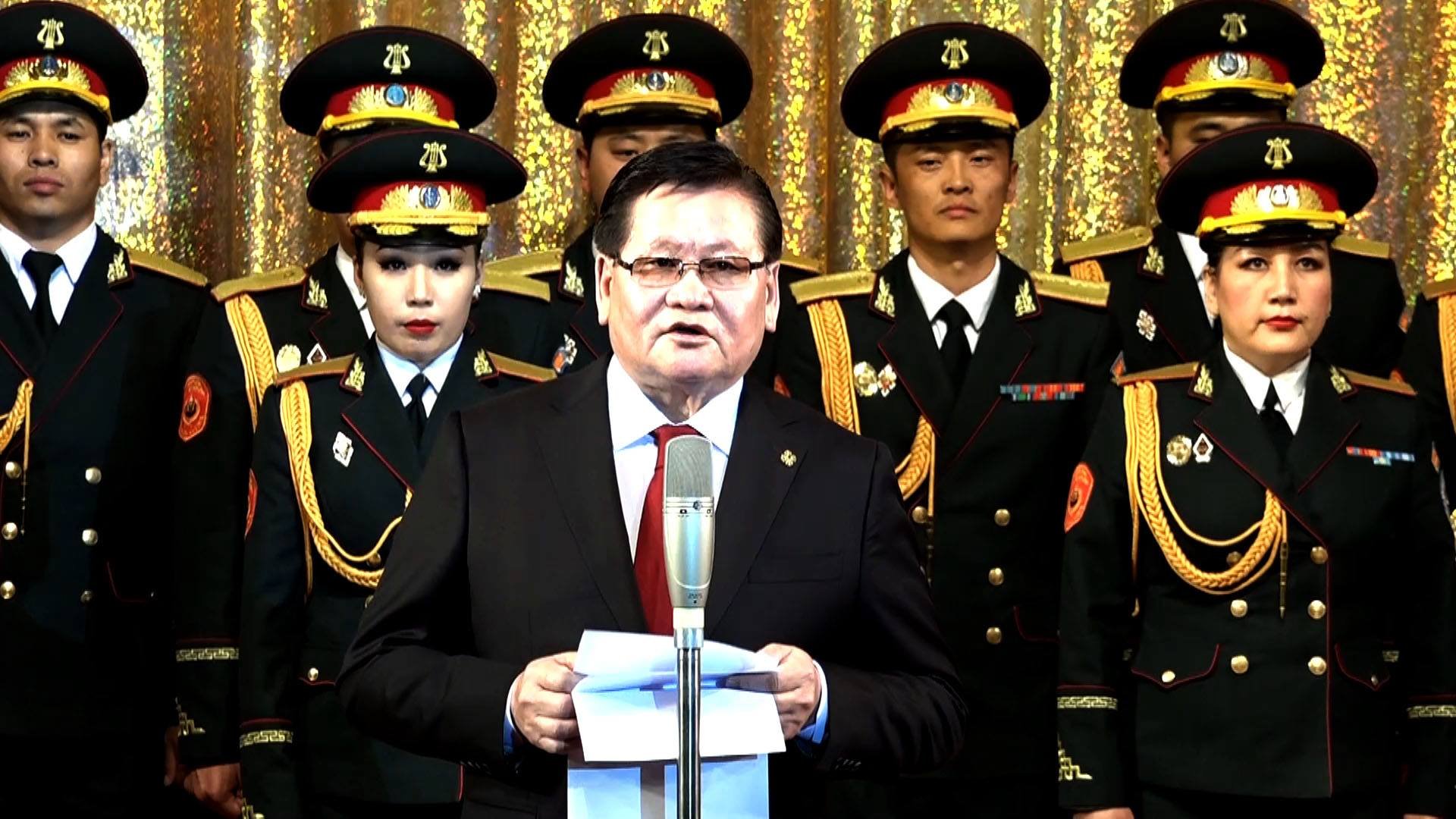 Монгол Улсын Шадар сайд Ө.Энхтүвшин Төрийн хүндэтгэлийн концертыг нээж үг хэллээ