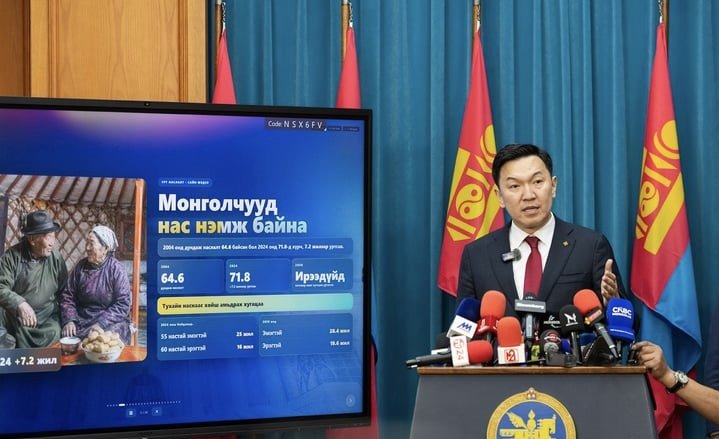 Н.Учрал: 2013 оноос өмнө тэтгэвэрт гарсан хүмүүсийн тэтгэврийг дахин тооцож нэмэгдүүлнэ