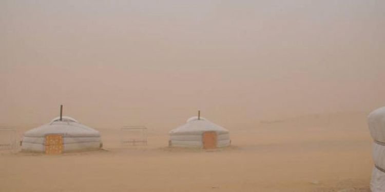 Говь, тал, хээрийн нутгаар салхи шуургатай