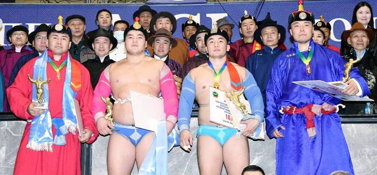 Улсын гарьд П.Сүхбатын нэрэмжит барилдаанд аймгийн арслан М.Баасанжав түрүүлэв