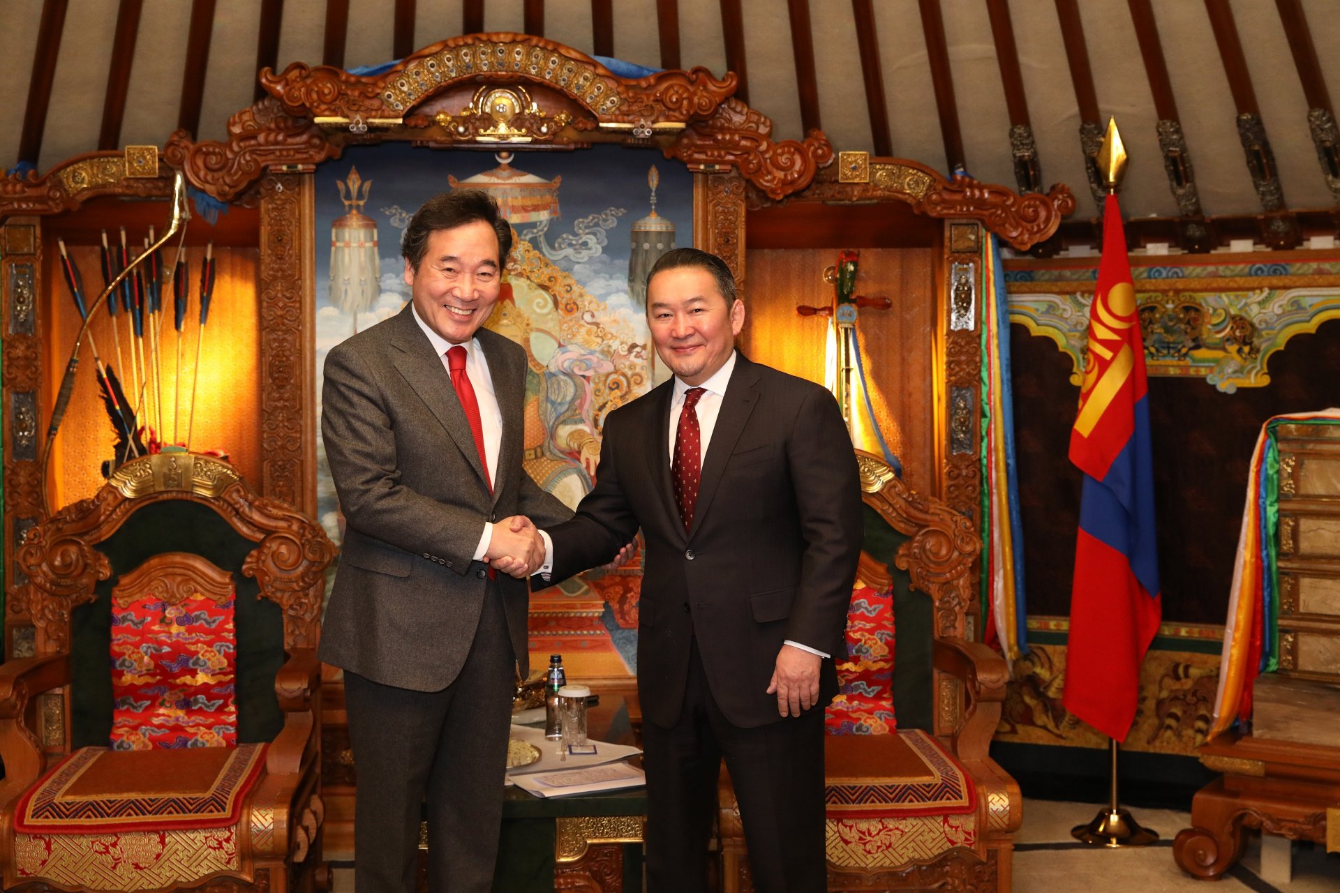 Бүгд Найрамдах Солонгос Улсын Ерөнхий сайд Ли Наг Ён Монгол Улсын Ерөнхийлөгч Х.Баттулгад бараалхлаа