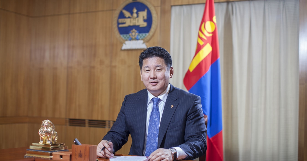 Ерөнхий сайд У.Хүрэлсүх багш нарт баярын мэндчилгээ илгээлээ