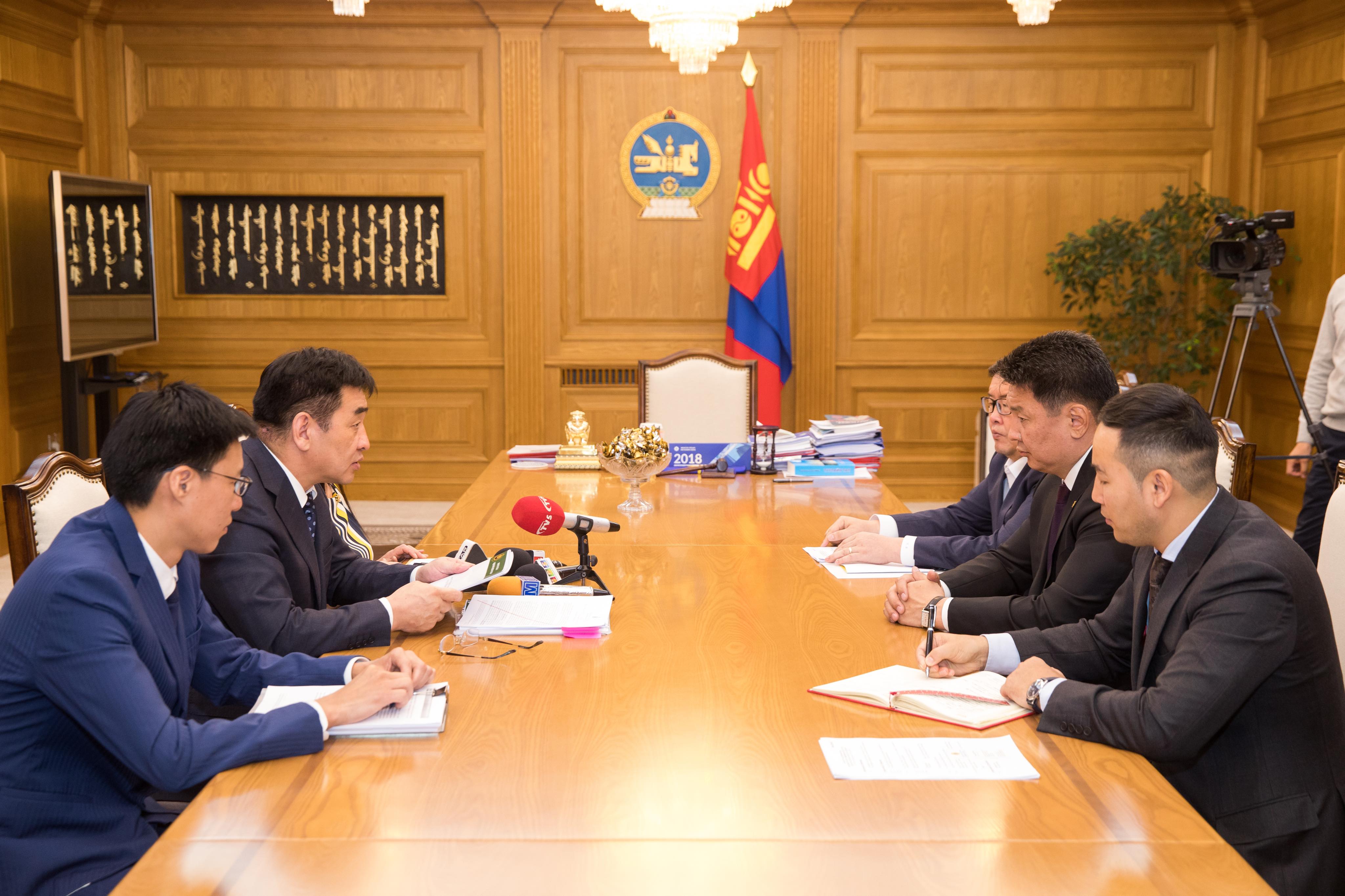 Засгийн газрын 2017 оны санхүүгийн тайлан зөрчилгүй гарчээ