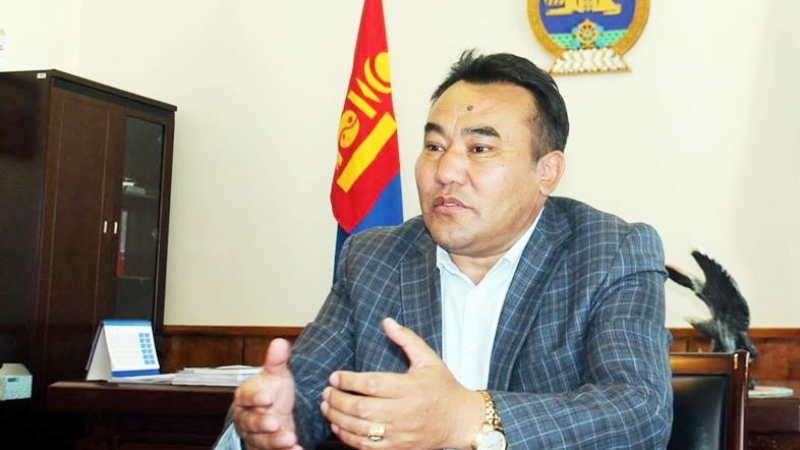 УИХ-ын гишүүн Д.Муратыг яллагдагчаар татан шалгаж байна