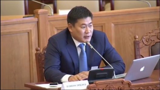 Л.Оюун-Эрдэнэ: М.Энхболд даргаа танд Монгол Улсын парламентыг удирдах эрх байхгүй
