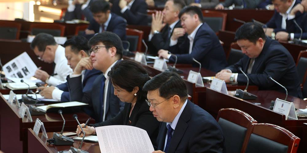 Явган хүний зам, гарц чөлөөлөх ажлыг эрчимжүүлэхийг үүрэг болголоо