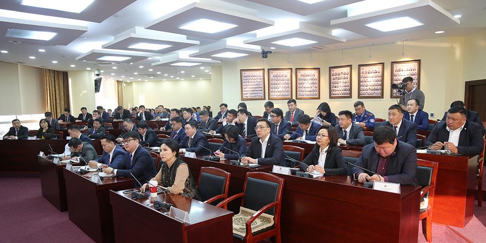 Нийслэлийн удирдах ажилтны шуурхай зөвлөгөөн боллоо