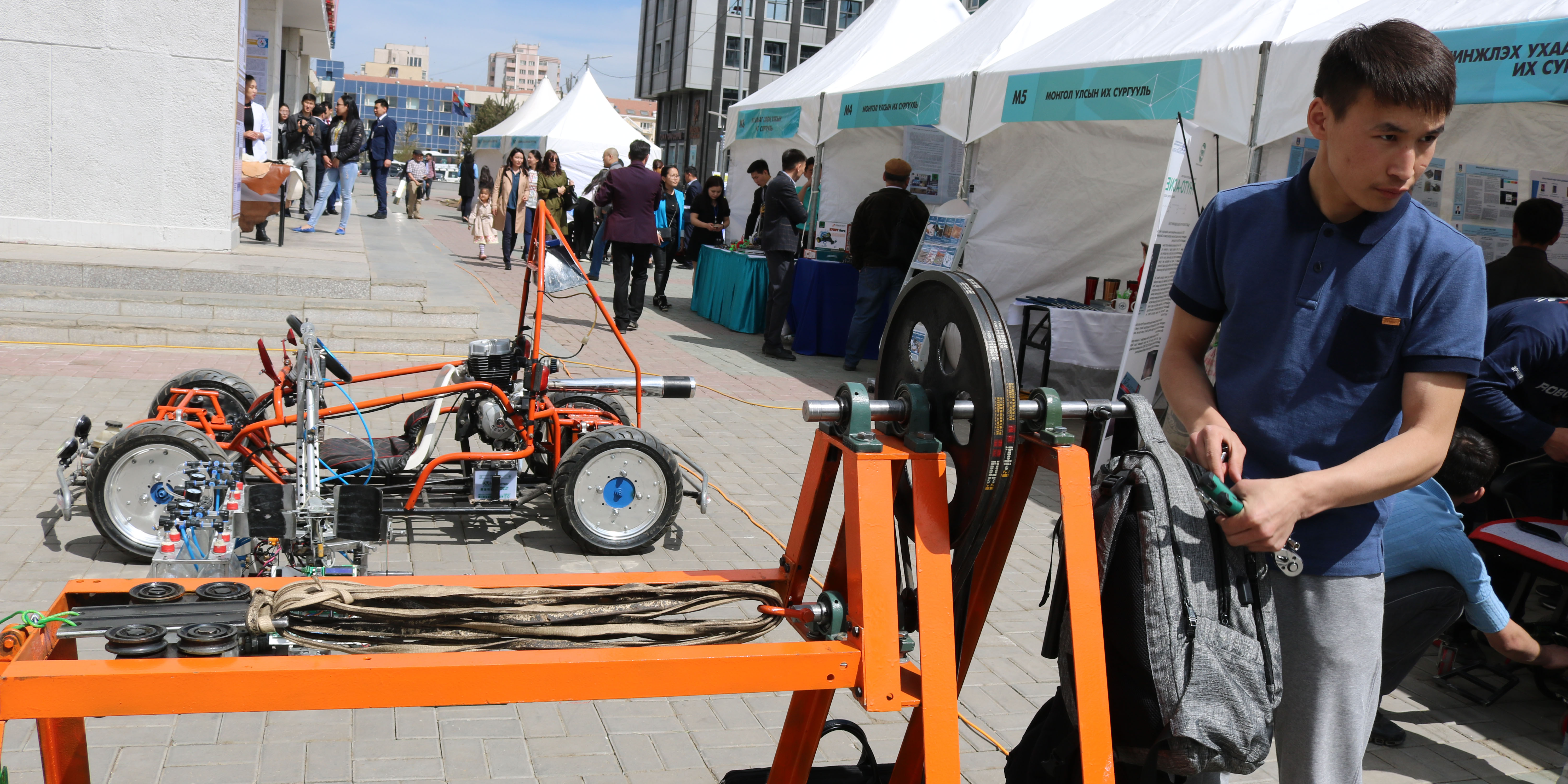 Инновацийн үзэсгэлэнд 70 гаруй байгууллага бүтээгдэхүүнээ танилцуулав