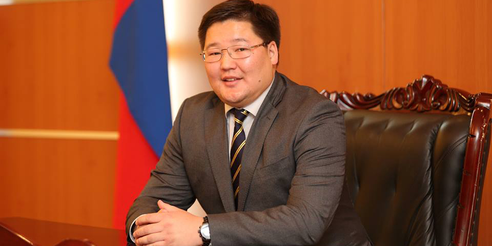 Гадаадын иргэнд газар өмчлүүлнэ гэсэн заалт хуулийн төсөлд огт байхгүй