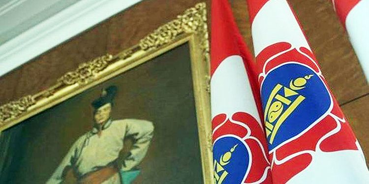 МАН-ын бүлгийн 37 гишүүн Засгийн газрыг тогтвортой ажиллуулах ёстой гэж үзжээ