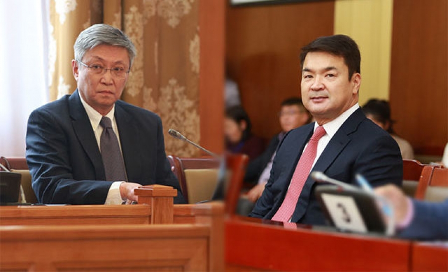 Шүүхээс С.Баяр, Ч.Сайханбилэг нарыг батлан даалтад гаргахаар шийдвэрлэлээ