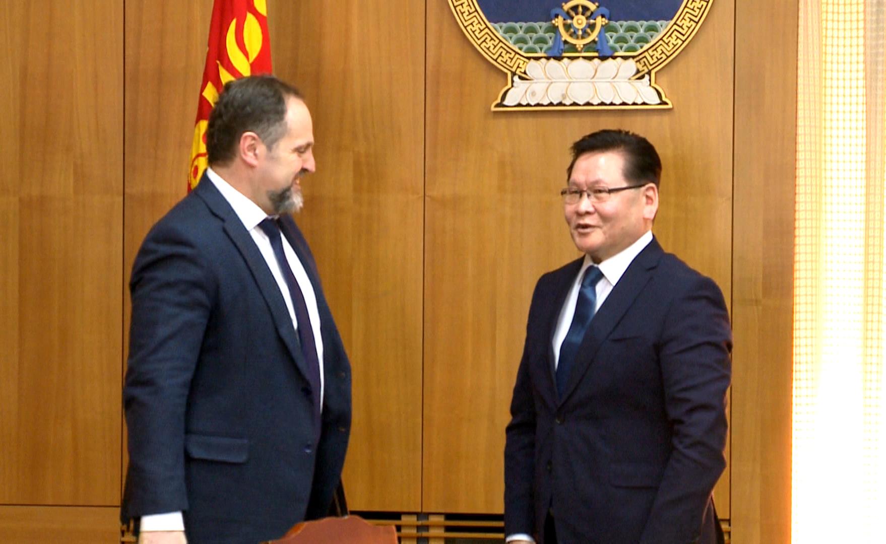 Шадар сайд Ө.Энхтүвшин Монгол, Оросын ЗГХК-ын Оросын хэсгийн дарга С.Е Донскойтой уулзлаа