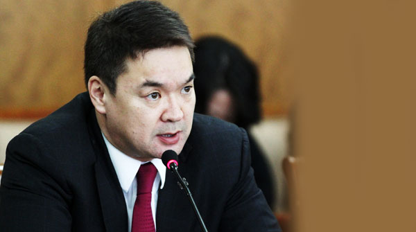 Ч.Сайханбилэг:  Үнэхээр идсэн уусан, эрүүгийн хэрэг хийсэн бол төрийн цээрлэлийг эдлээд л гарна