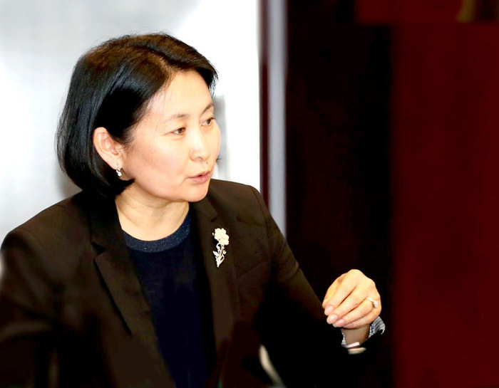 З.Нарантуяа: Бидэнд баялгийн санг удирдах  мэргэжлийн хүмүүс хэрэгтэй