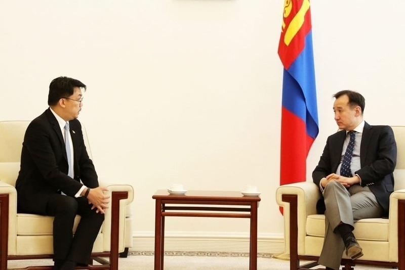 Сайд Д.Цогтбаатарыг Сингапурт болох АСЕАН-ы Бүс нутгийн чуулга уулзалтад урив