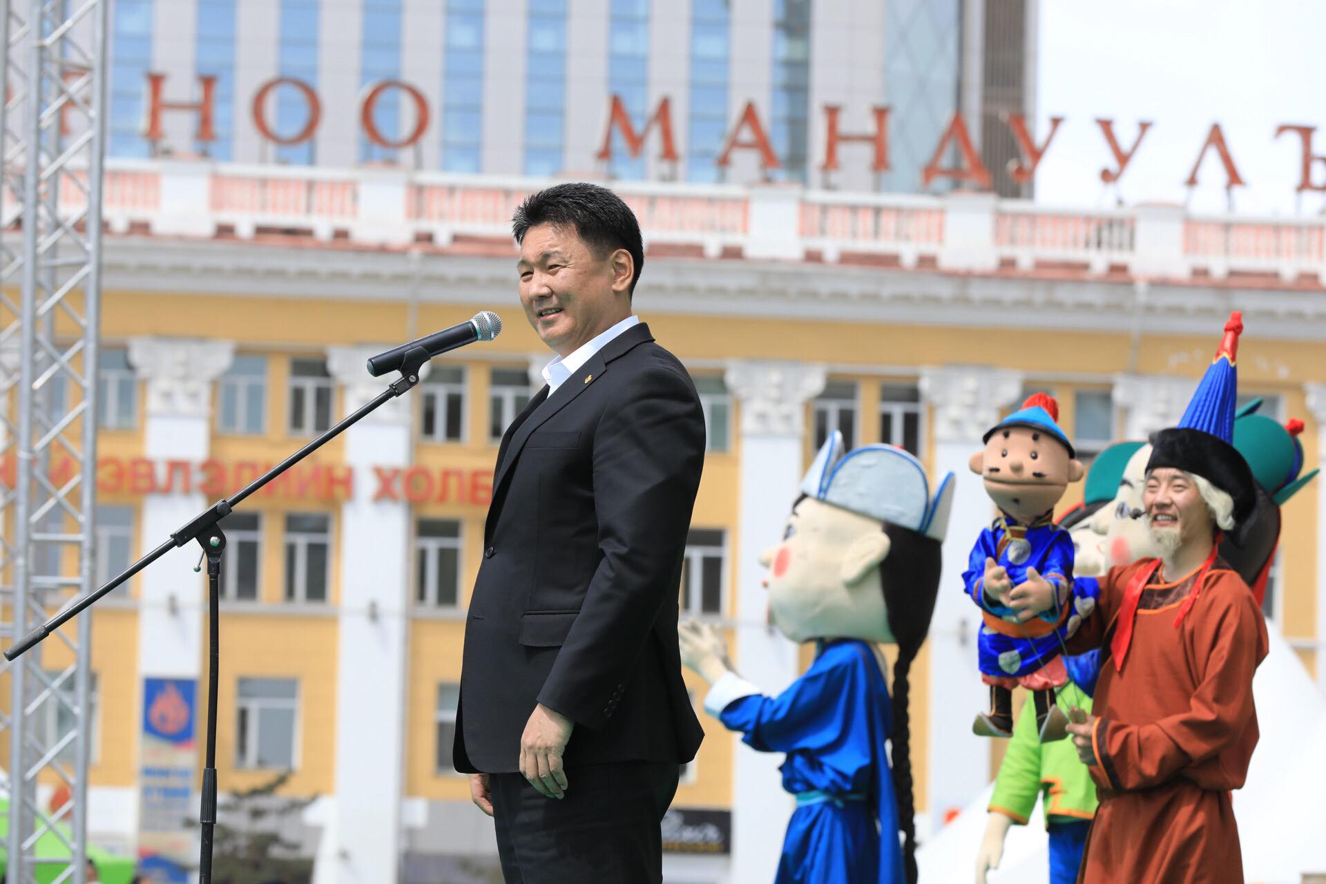 У.Хүрэлсүх: Монгол Улсын Тусгаар тогтнол, аюулгүй байдлын үндэс нь бидний үр хүүхэд билээ