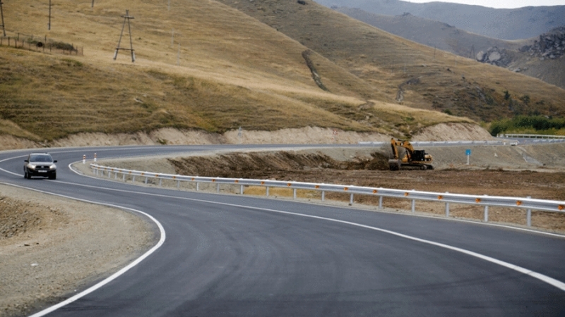 Уулын замд анхаарал болгоомжтой зорчихыг зөвлөж байна