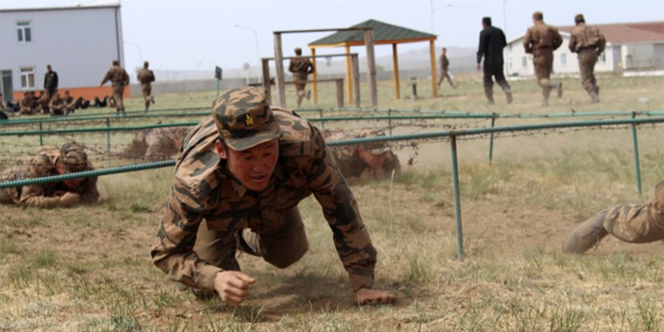 Цэргийн хоёрдугаар зэргийн бэлтгэл үүрэгтэн, цэргийн дүйцүүлэх албаны бэлтгэл, сургалт амжилттай явагдлаа