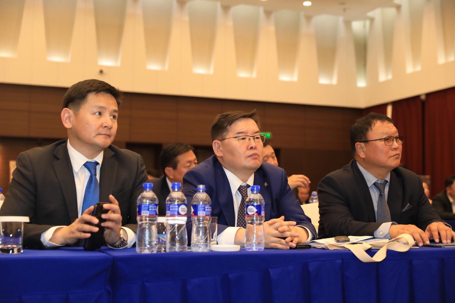 Г.Занданшатар: Төрийн алба сахилга хариуцлагатай, ёс зүйтэй болж байж бүтээмж нь дээшилнэ