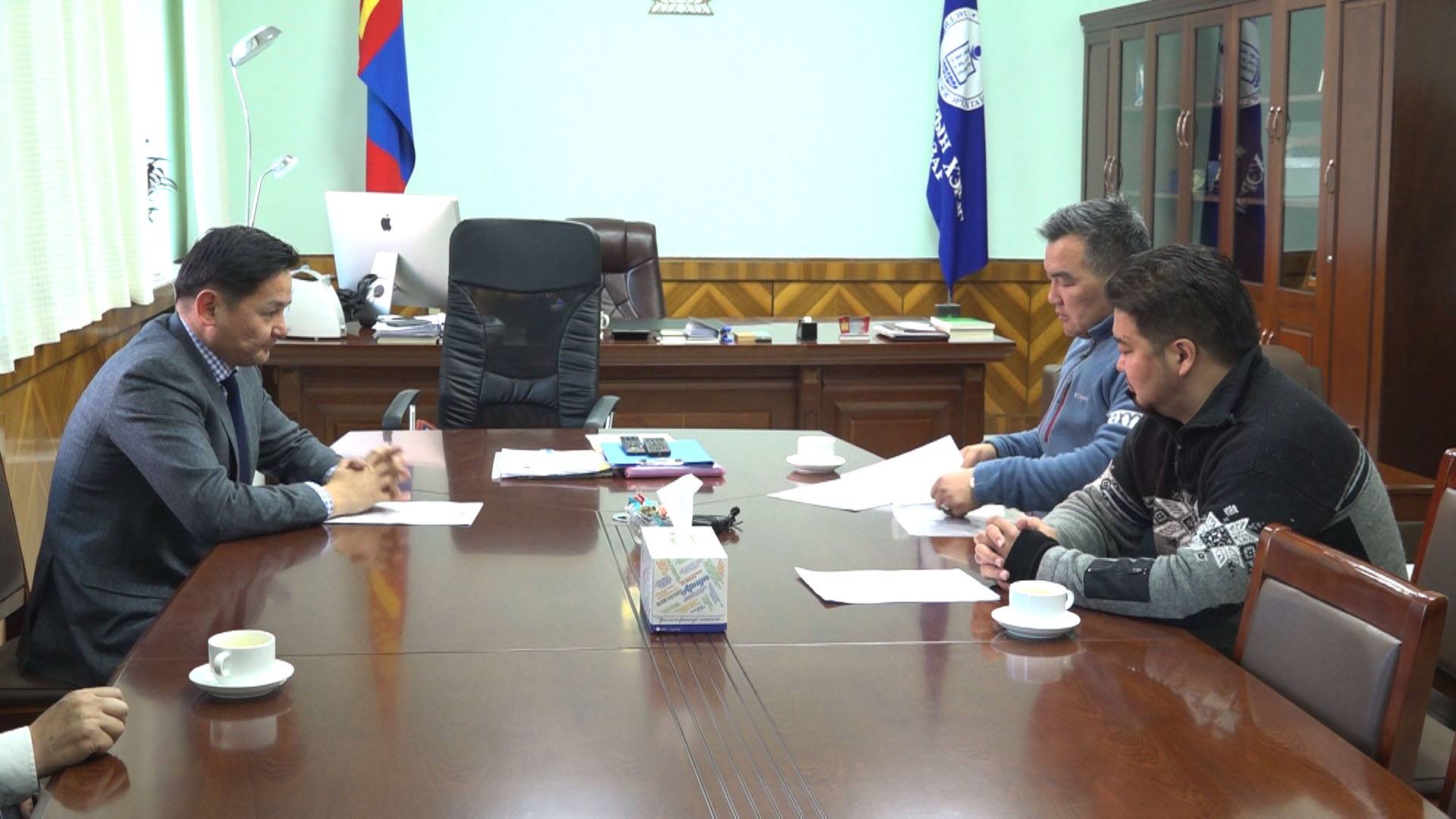 “Нэхүүл” хөдөлгөөнийхөнд шаардах бичгийн хариуг өглөө