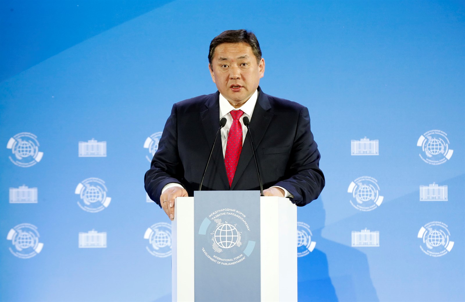 М.Энхболд:  Монгол Улс ШХАБ-д гишүүнчлэлтэй болох асуудлыг ҮАБЗ, УИХ-ын түвшинд нухацтай судалж байна