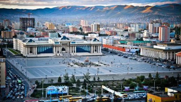 Баруун дөрвөн замаас Зүүн дөрвөн зам хүртэлх авто замын хөдөлгөөнийг 5 минутын хугацаатай хаана