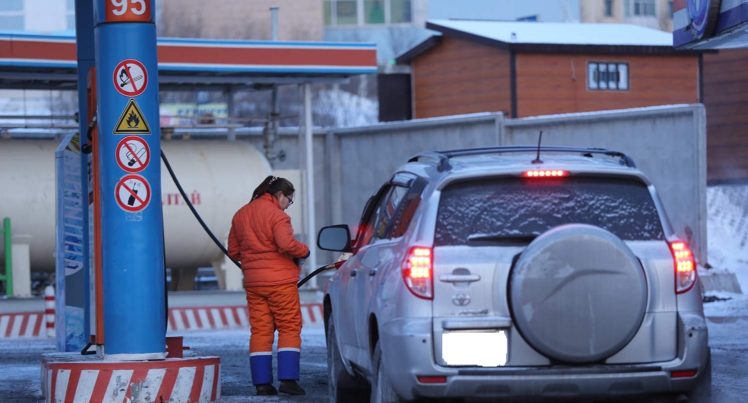 Шатахууны үнийг дахин 100 төгрөгөөр бууруулахаар болжээ