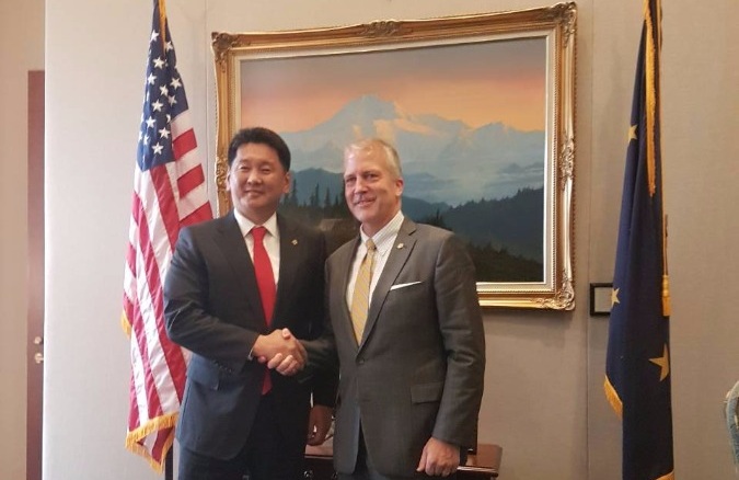 Оёмол, сүлжмэл бүтээгдэхүүнийг Америкийн зах зээлд татваргүй нэвтрүүлэх талаар танилцуулна