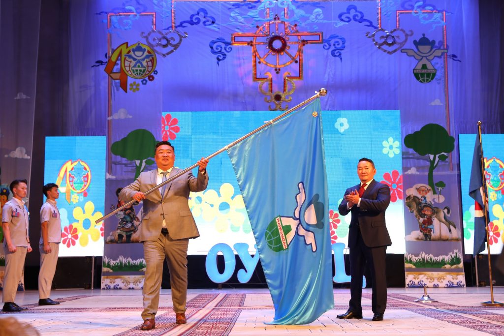 Олон улсын хүүхдийн “Найрамдал” цогцолборыг Алтан гадас одонгоор шагналаа