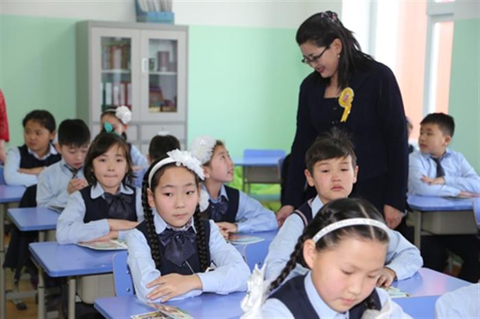 Сурагчид зуны амралт зургаадугаар сарын 1-ээс эхэлнэ