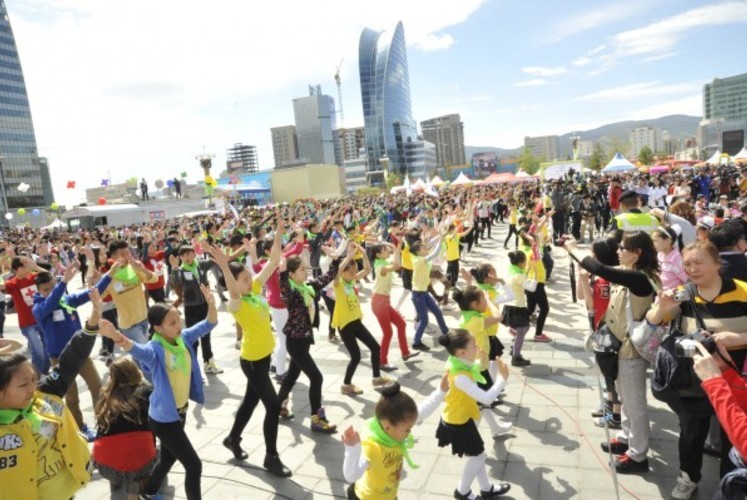 Маргааш 9-17 цаг хүртэл Д.Сүхбаатарын талбайн хоёр талыг бүрэн хаана