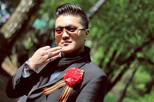 Дуучин Б.Амархүүд холбогдох хэргийг шүүхэд шилжүүллээ