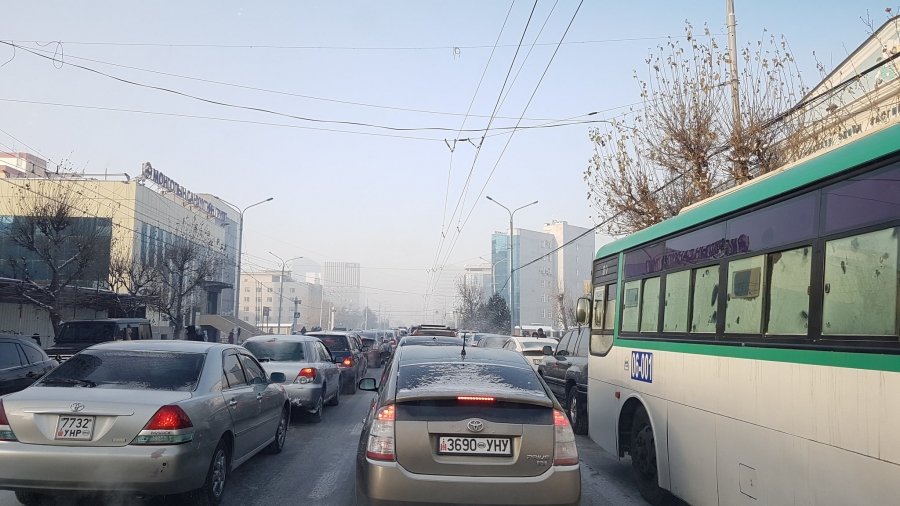 Амралтын өдрүүдэд автомашины дугаарыг тэгш, сондгойгоор хязгаарлана